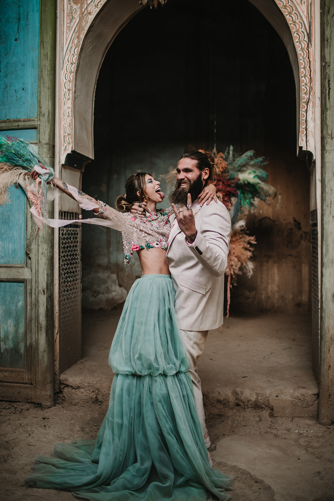 WEDDINGS BY MUJER Y VIAJERA